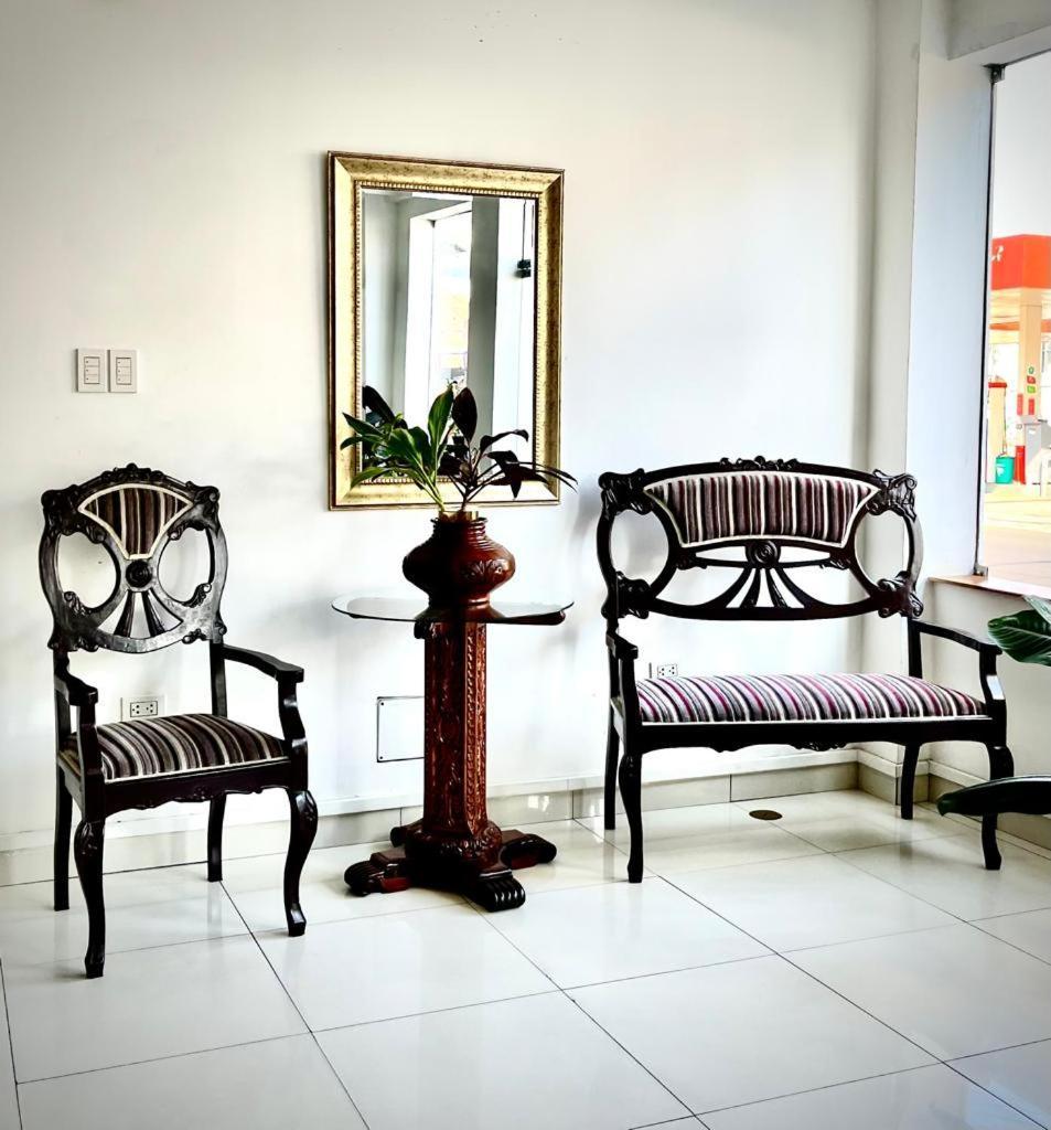 Fitzcarrald Hotel إكيتوس المظهر الخارجي الصورة