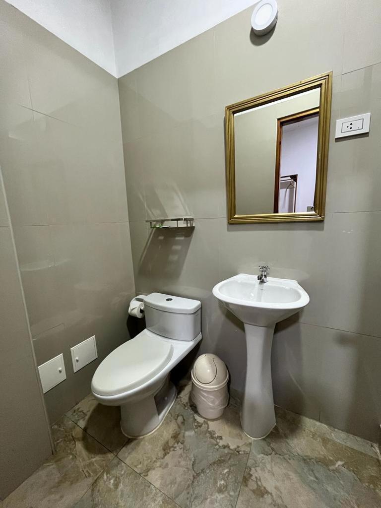 Fitzcarrald Hotel إكيتوس المظهر الخارجي الصورة