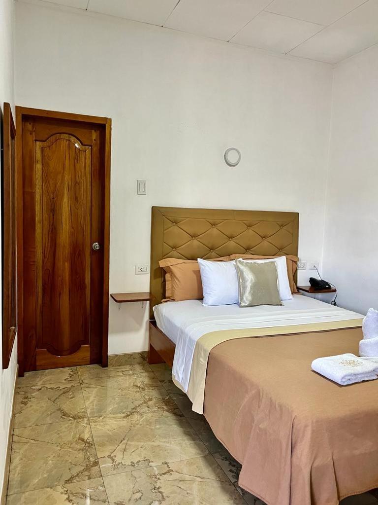 Fitzcarrald Hotel إكيتوس المظهر الخارجي الصورة